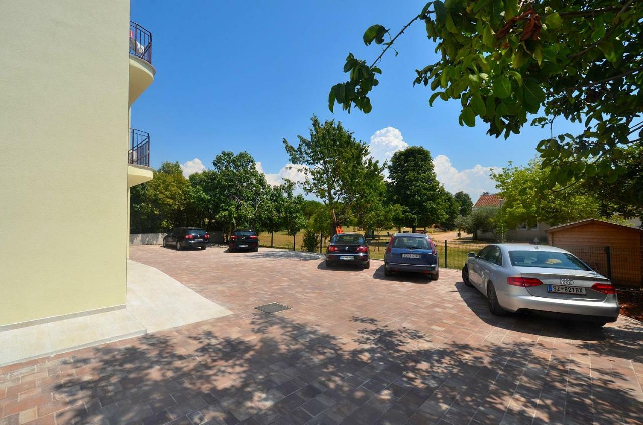 Stella Apartments Novigrad  Ngoại thất bức ảnh